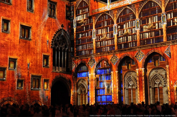 "Les Luminessences d'Avignon", sound and light show inside the Courtyard of the Palace of the Popes, Palais des Papes, created by Bruno Seillier, lighting-designer : Benoît Quero/Spectaculaires. Avignon, Vaucluse, Provence-Alpes-Côte d'Azur, France.